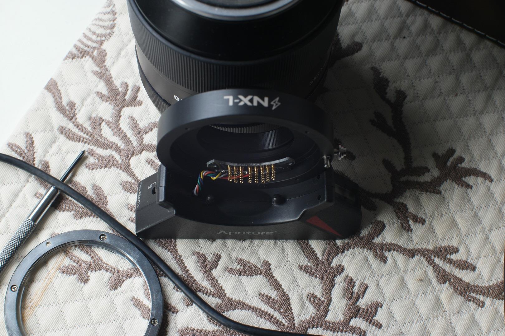 Samsung NX1 is now full frame - First look at the Canon mount NX-L