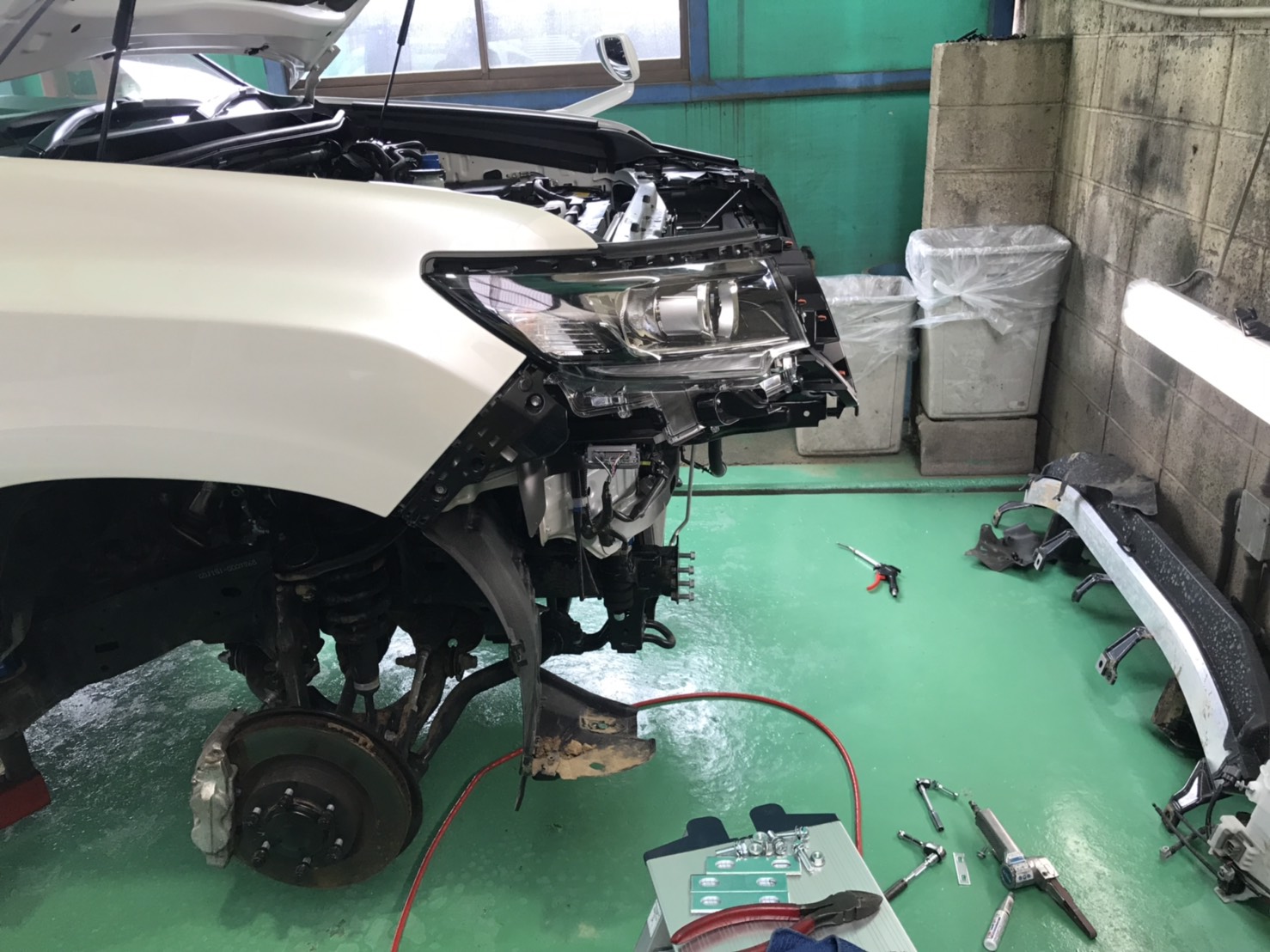 トヨタ ランドクルーザー プラド 150系 リフトアップ ボディーリフト 2