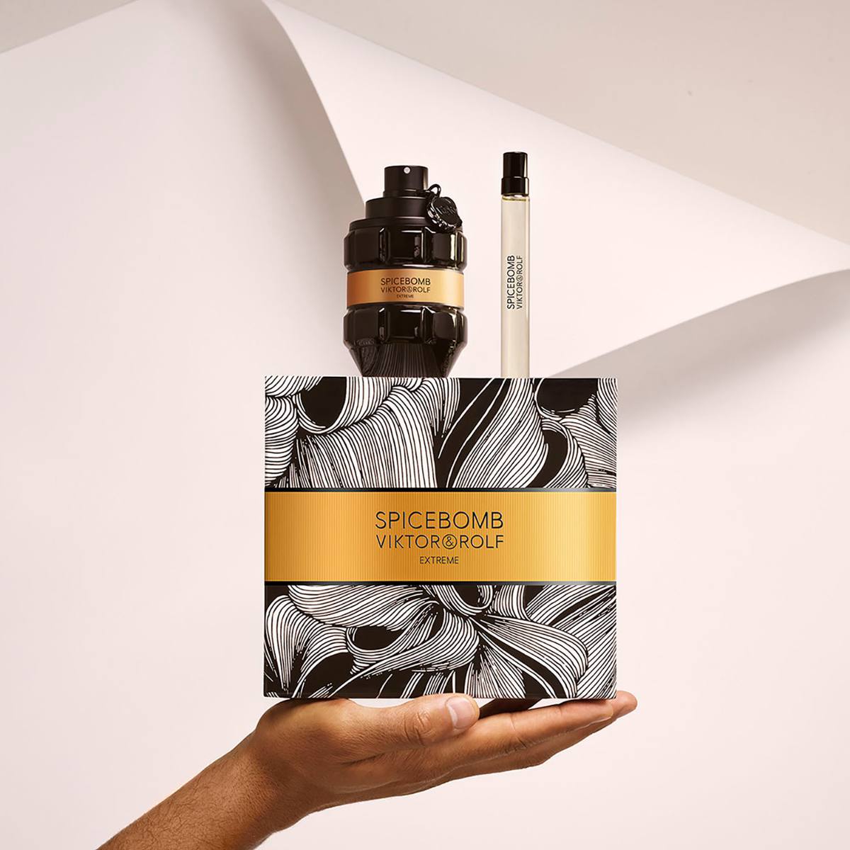 Mens Spicebomb Extreme Eau De Parfum Gift Set – Edgars