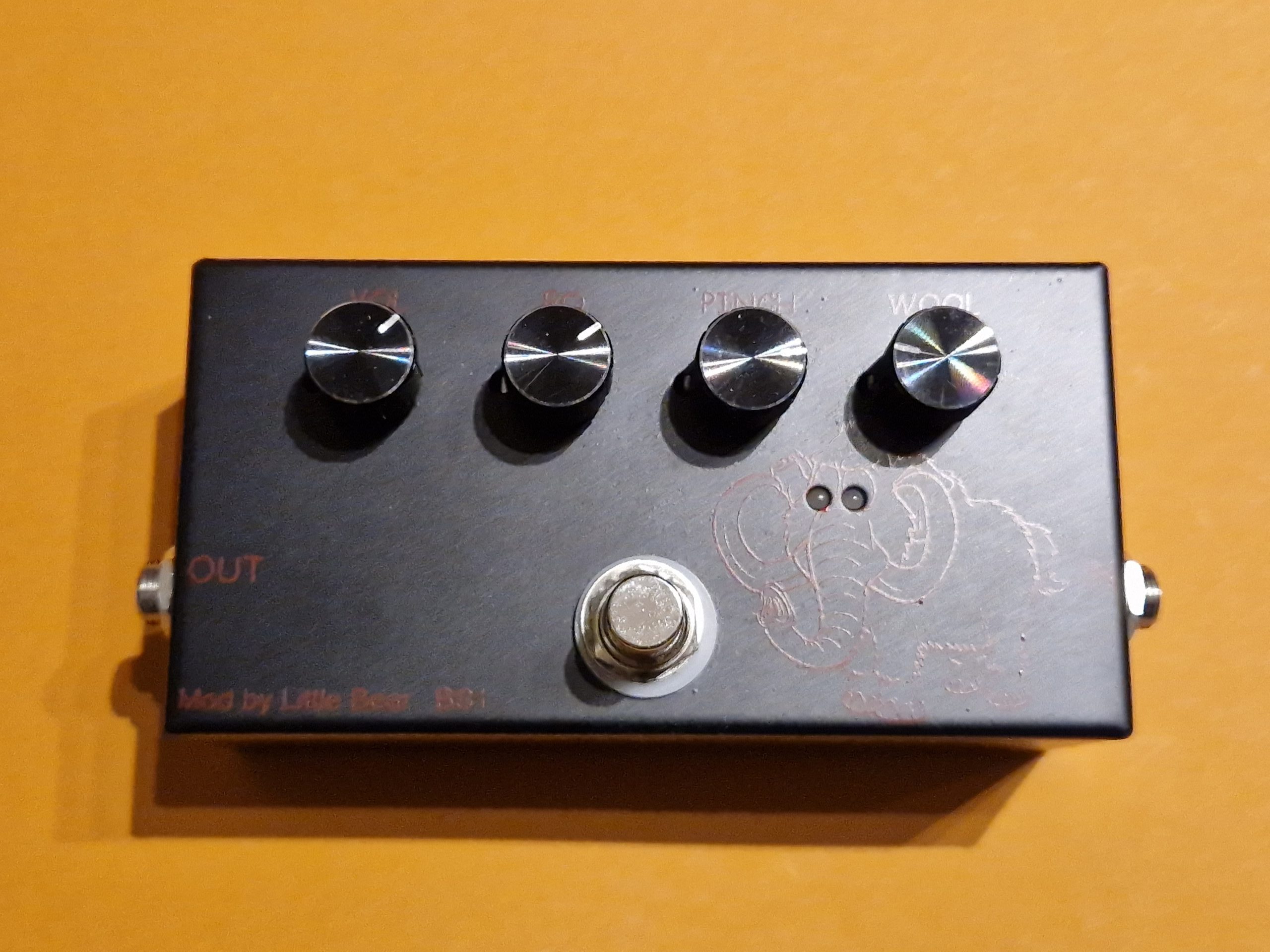 Little Bear BS1 Mammoth Bass Fuzz - Effects Pedals