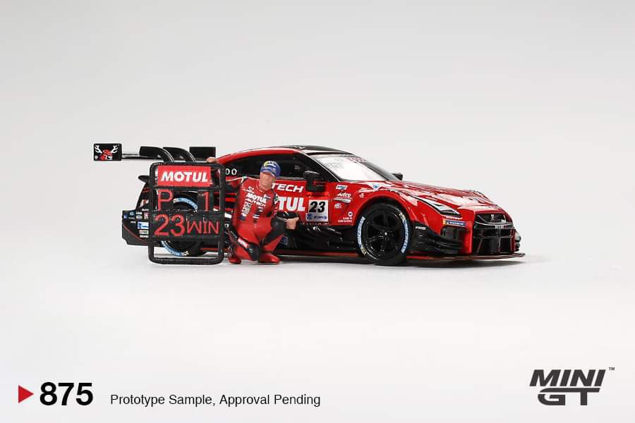 Pre-Order) Mini-GT Nissan GT-R Nismo #23 