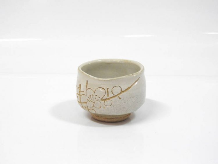 ぐい呑みの買取のポイントとは？骨董品買取店の選び方などもご紹介