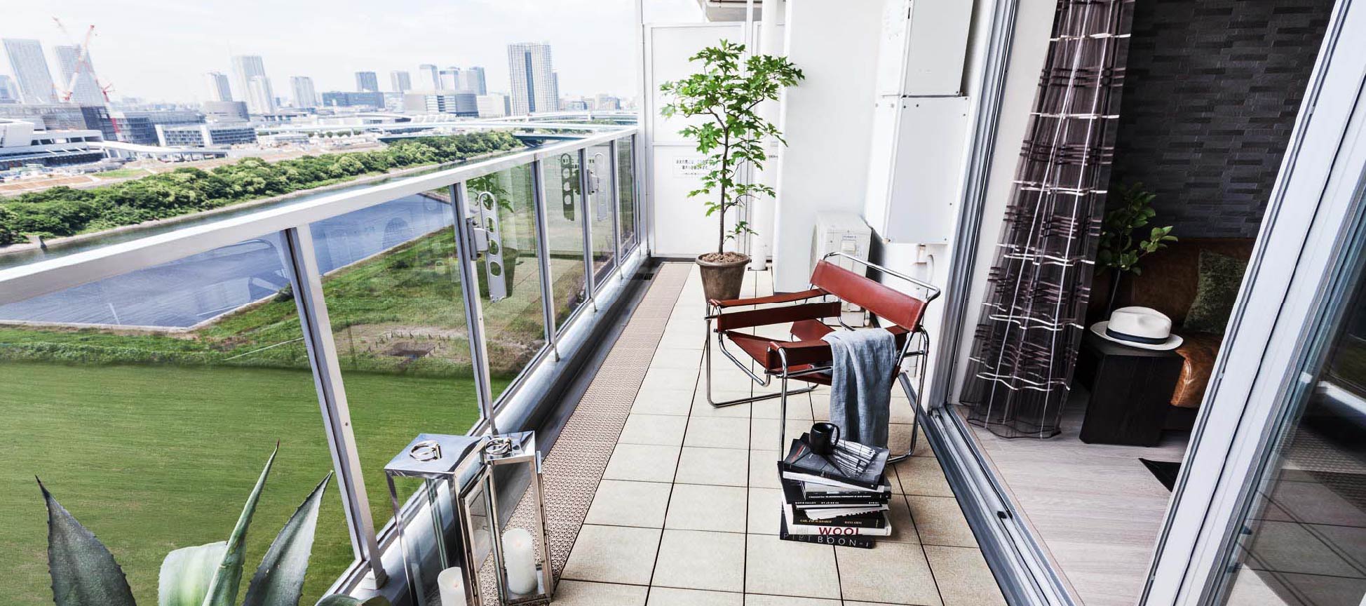 積水化学｜バルコニータイルのコンセプト・特長 | 雨樋、軒樋、竪樋