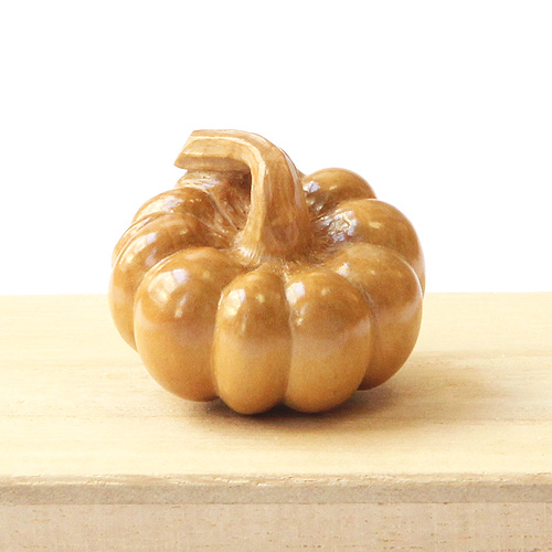 黄楊根付 かぼちゃ（C）【岡壱名入り】【2018年10月23日公開】｜京都の