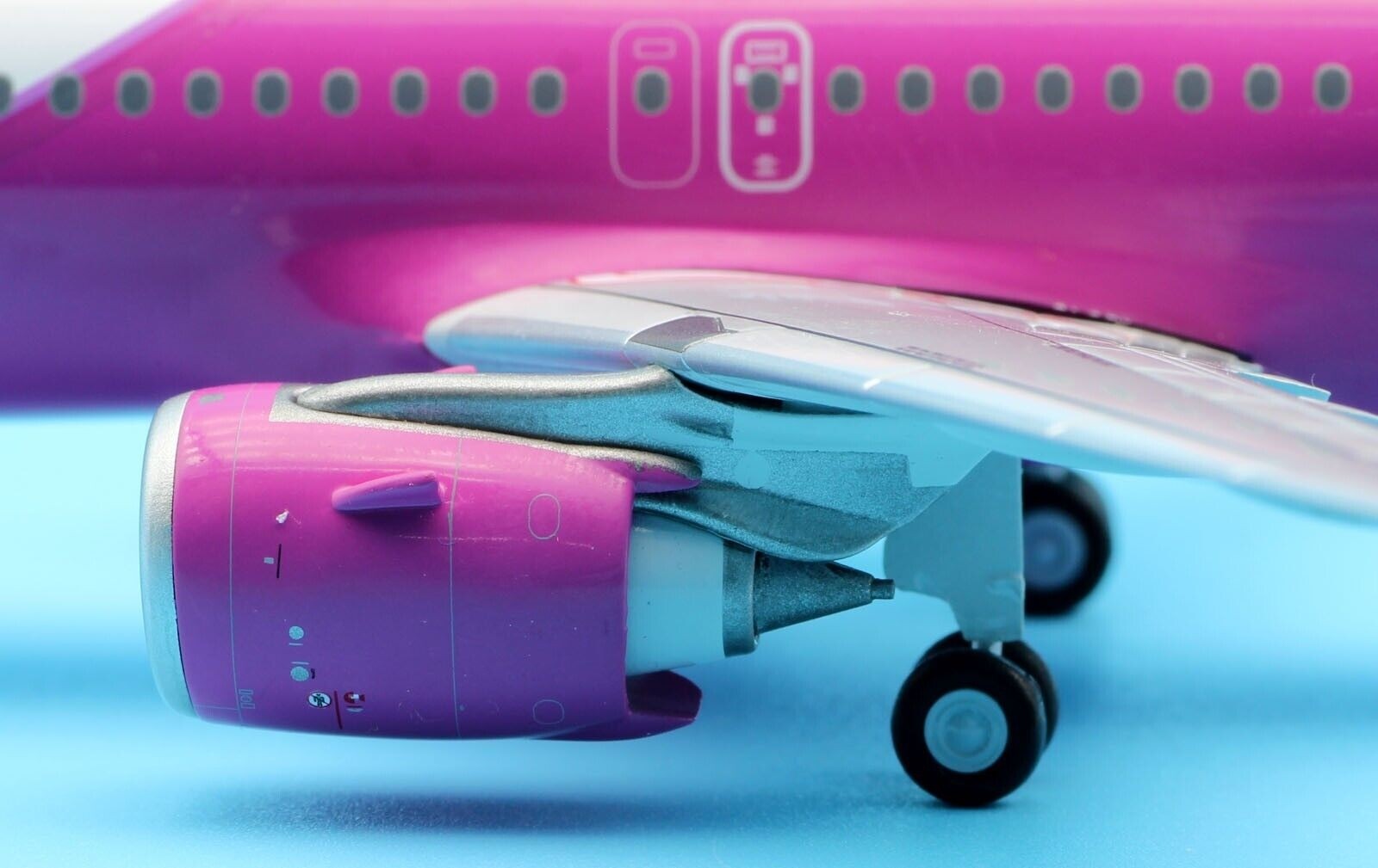 Peach Airbus A321neo JA901P die-cast JCWings EW221N014 scale 1:200