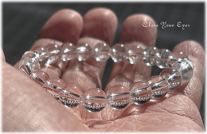 サチャロカ・アゼツライト