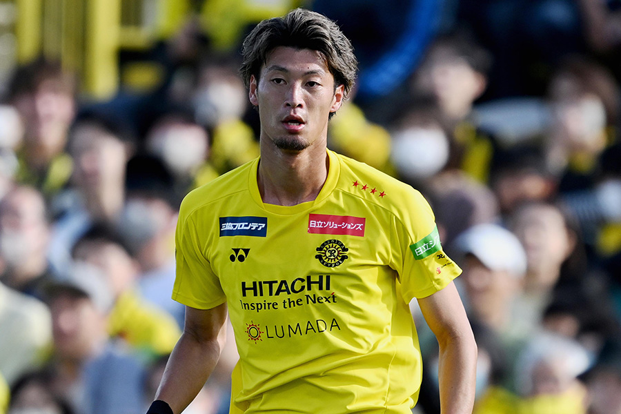 柏DF立田悠悟、わずか数秒で2度警告→退場の珍事 相手突破阻止＆ボール