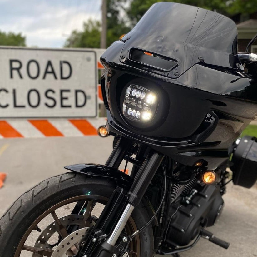 Kleen Moto Low Rider ST Rigid Adapt XP Lighting | Forever Rad