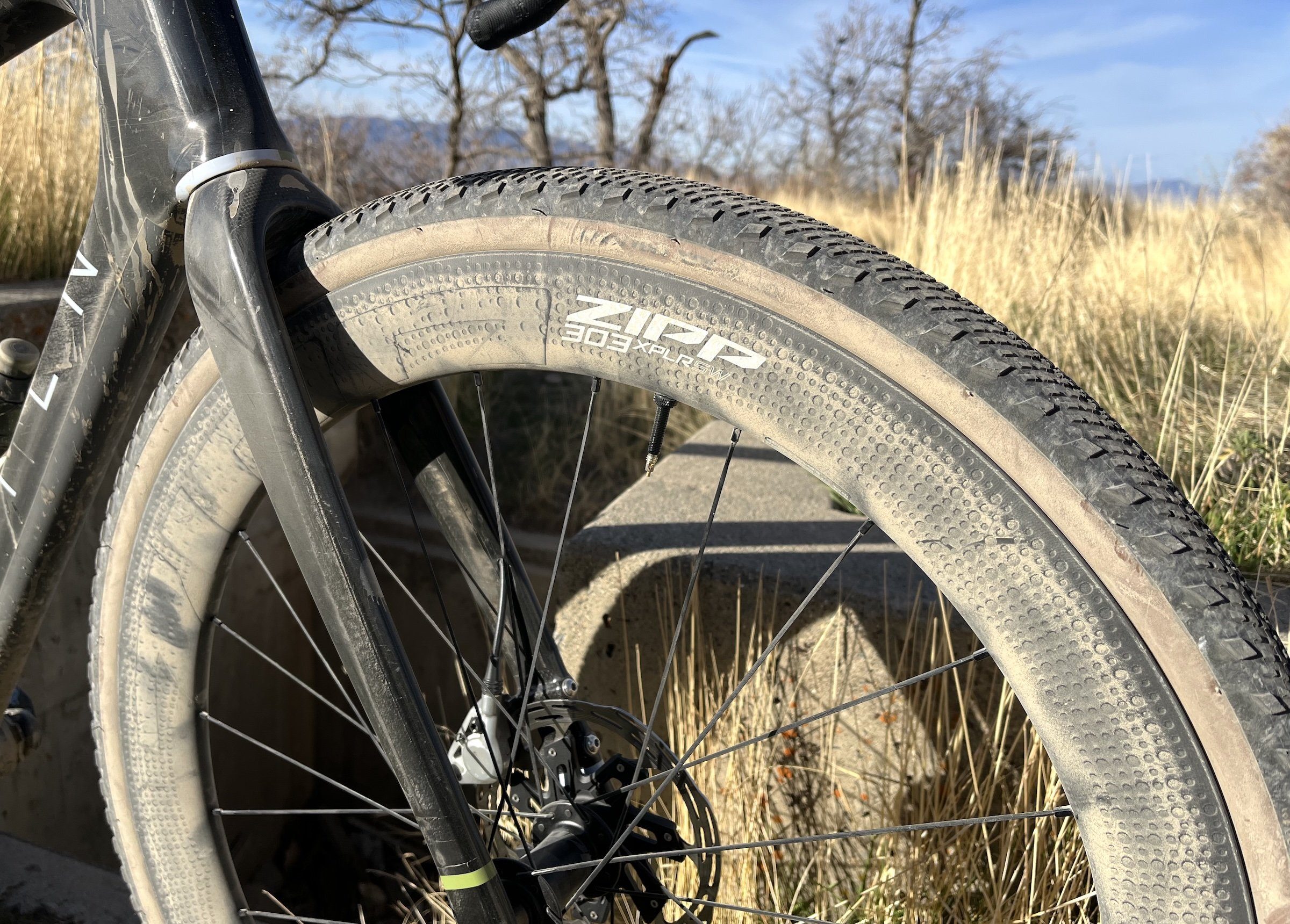 Zipp 303 XPLR SW Wheelset Review - Holy Gravels! - FeedTheHabit.com