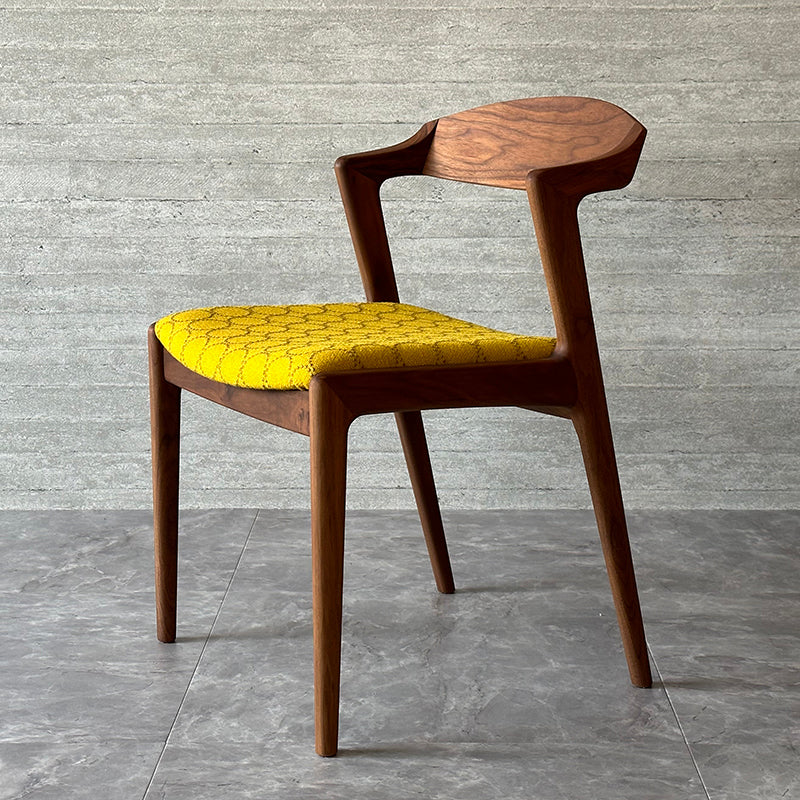 シキファニチア ユナ セミアームチェア – FELICE.ONLINE