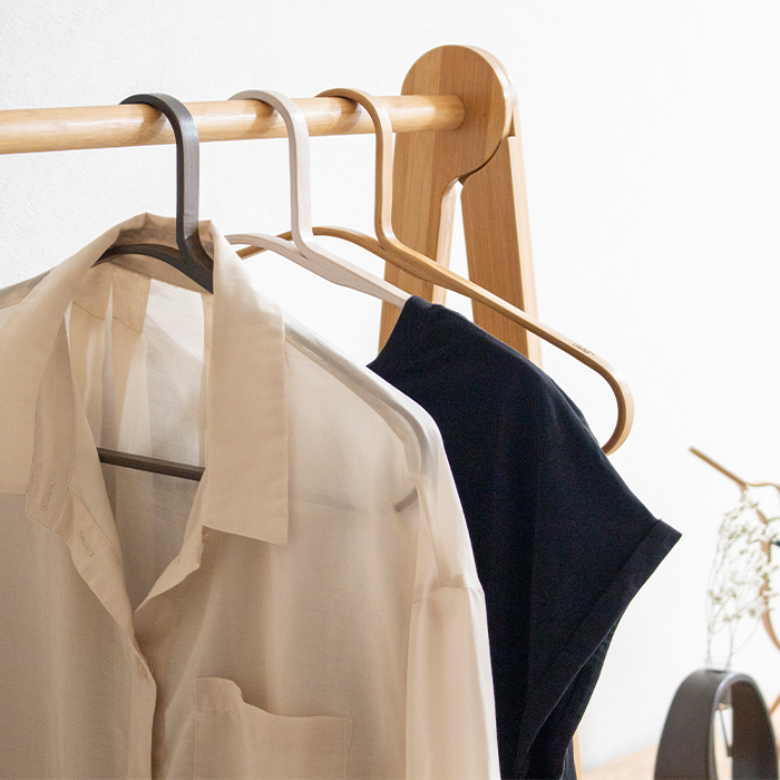 Gudee グディ ハンガー 3本セット おしゃれ 耐荷重3kg 木 竹製 木製