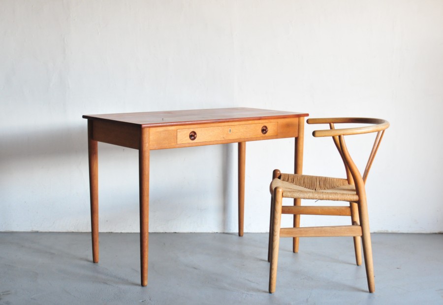 Hans J Wegner ハンス J ウェグナー RY desk 時を経ても色あせない本物