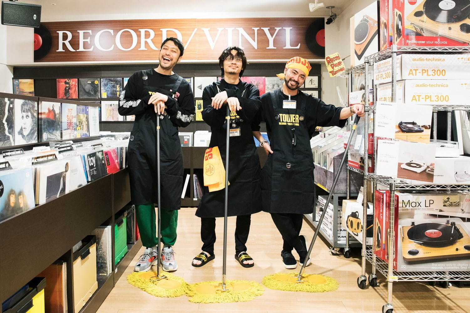 山田孝之・綾野剛・内田朝陽のバンド「THE XXXXXX」の展示会が渋谷で