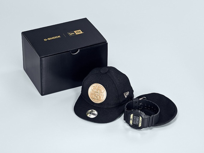 G-SHOCK×ニューエラのコラボ腕時計、「59FIFTY」型のケースに入った