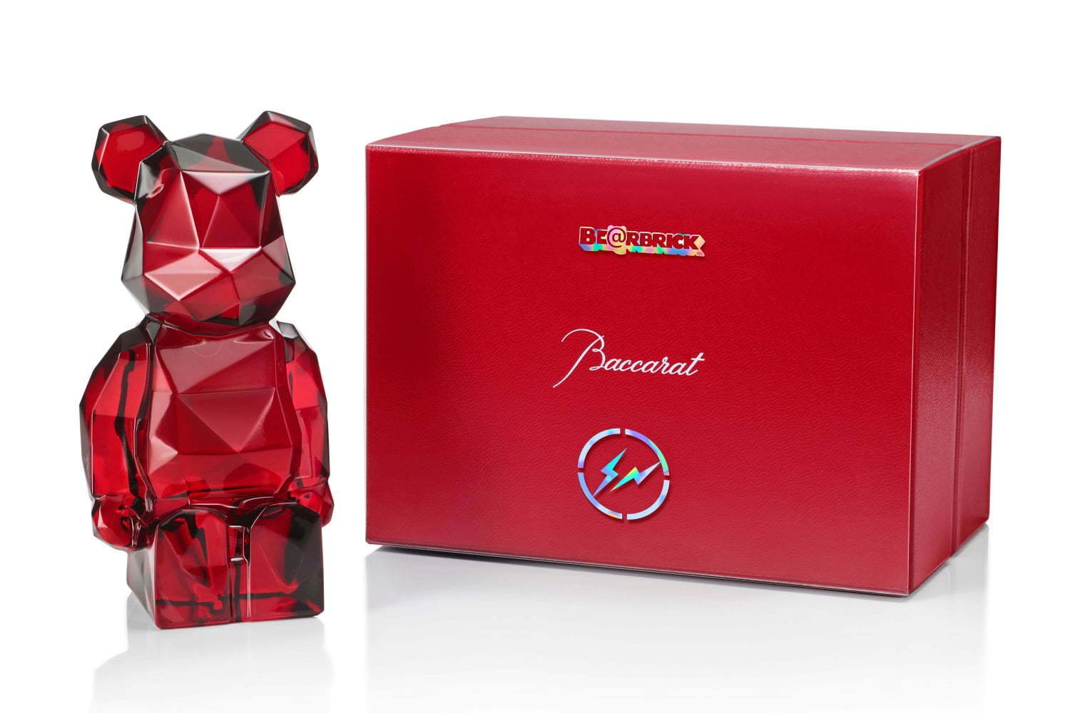 バカラの“ポリゴン×クリスタル”ベアブリック、藤原ヒロシの