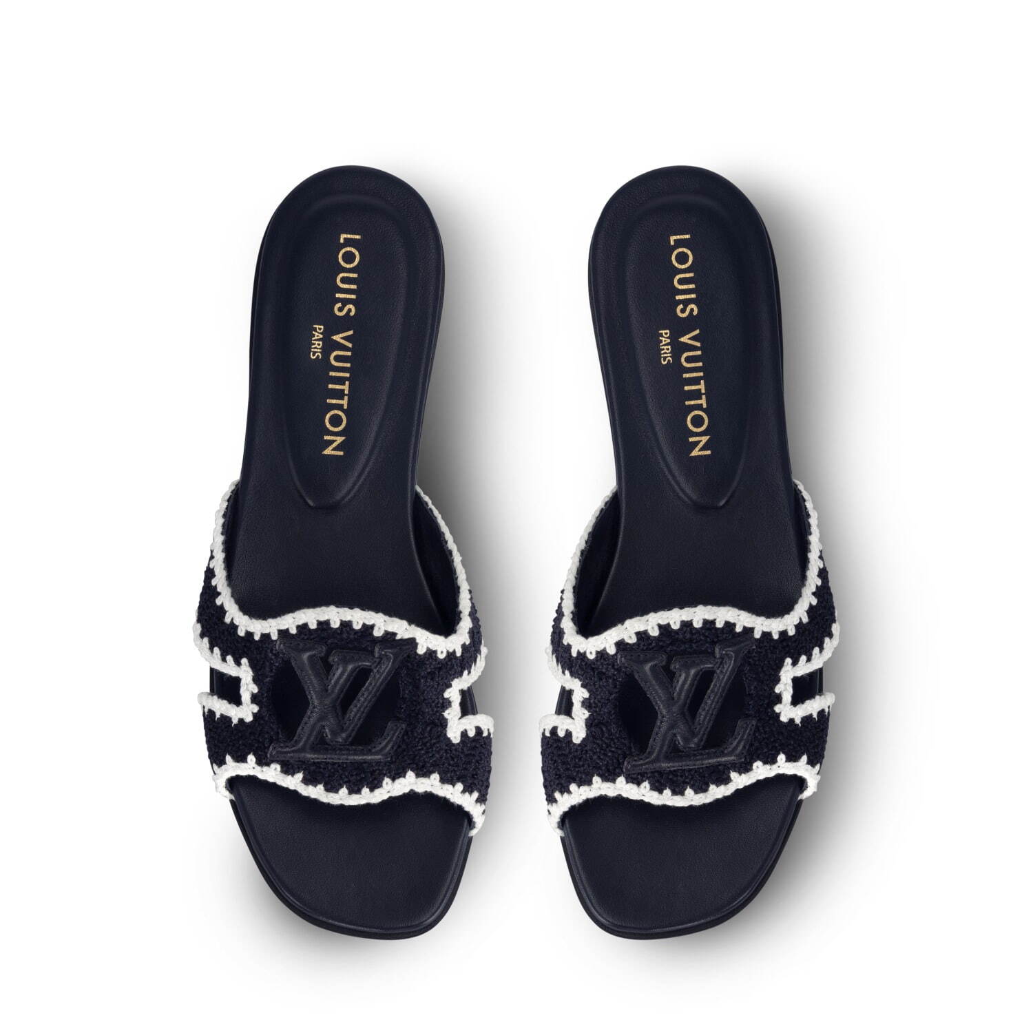 ルイ・ヴィトンの新作ウィメンズサンダル、ツートンカラーのかぎ針編み