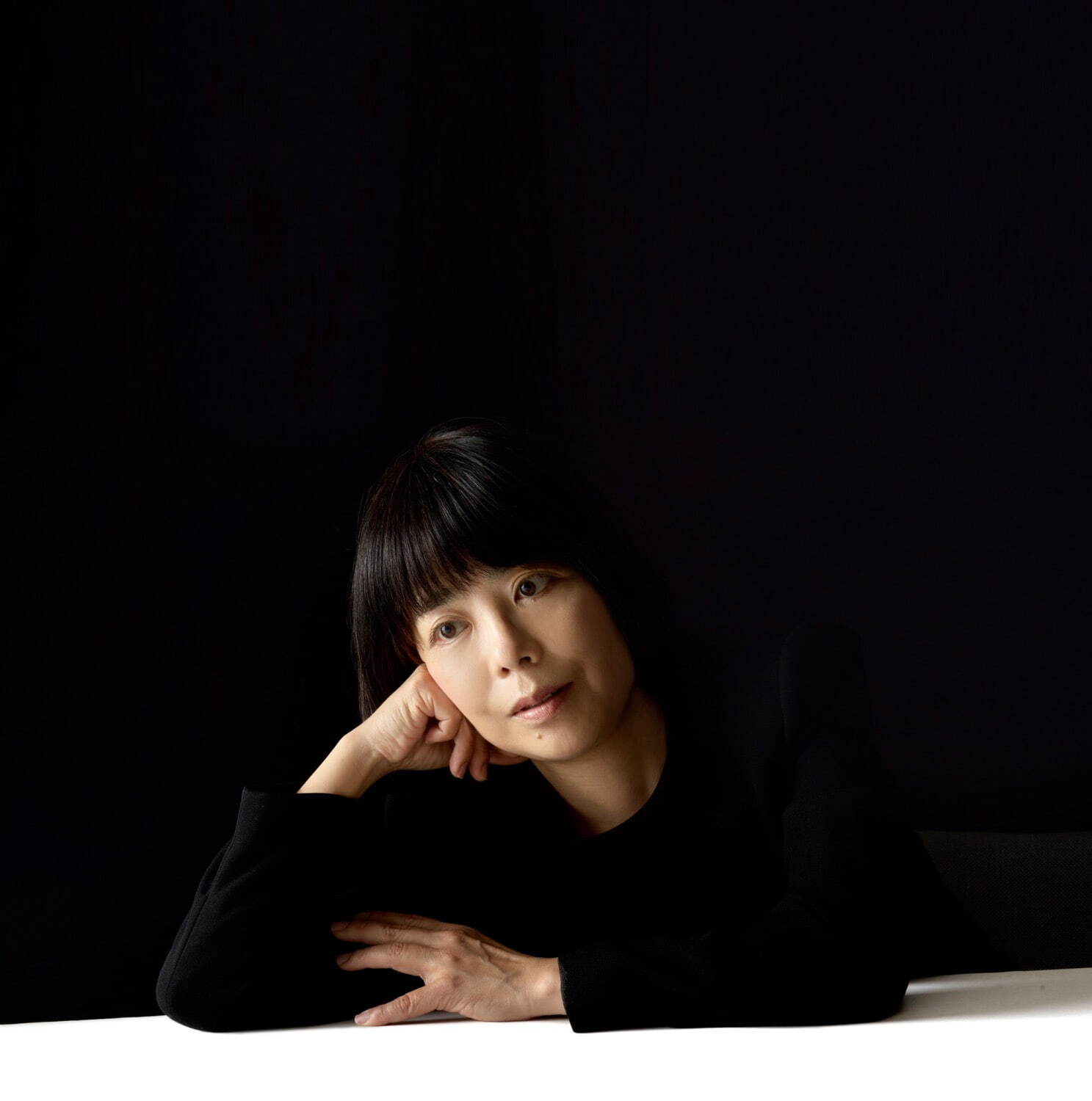 俵万智の回顧展、角川武蔵野ミュージアムで -『サラダ記念日』〜『未来