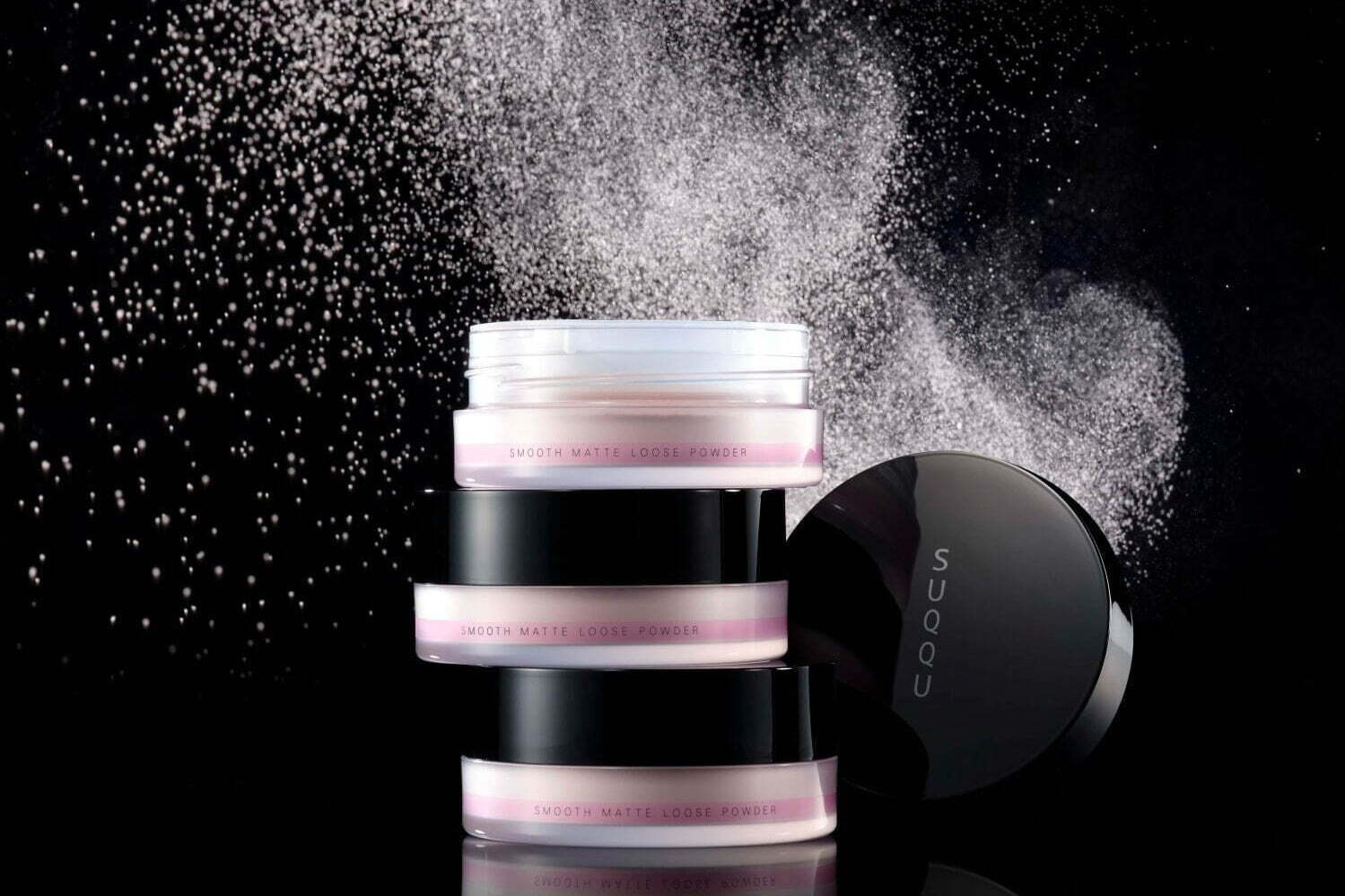 SUQQU「スムース マット ルース パウダー」薄紅梅色フェイスパウダーが