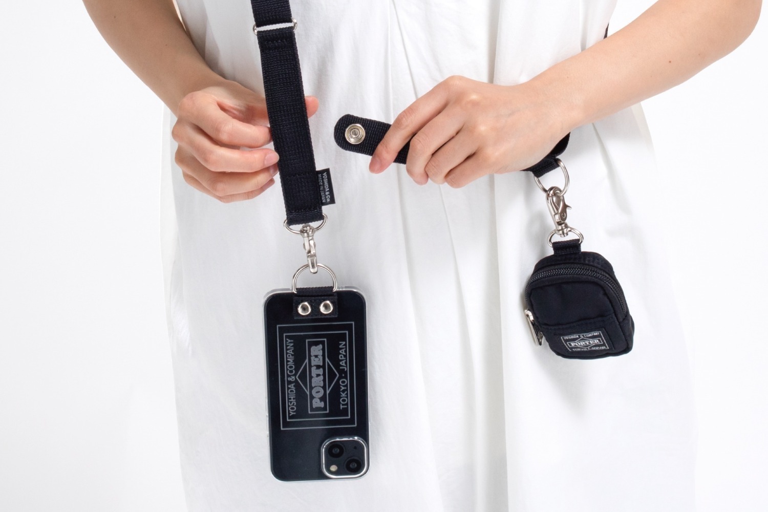 ポーターの肩掛けスマホケース、ポーチ付きストラップ＆軽量ケースに