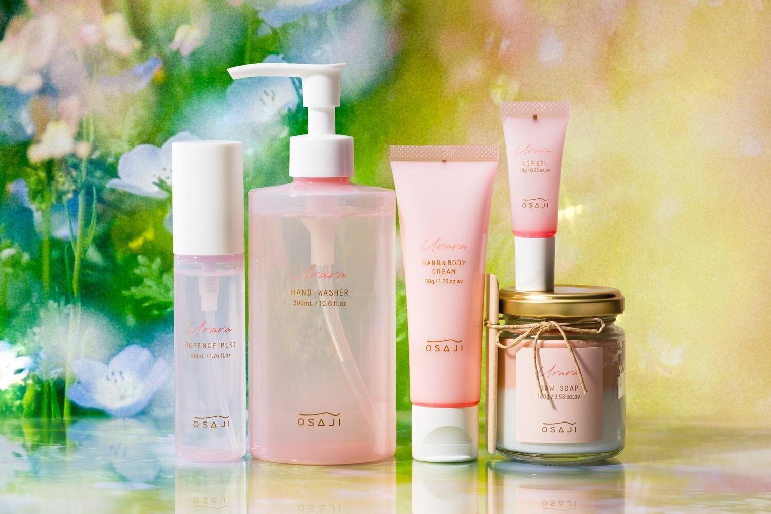 ディースクエアードの21年クリスマスコフレ、人気香水「ウッド レッド