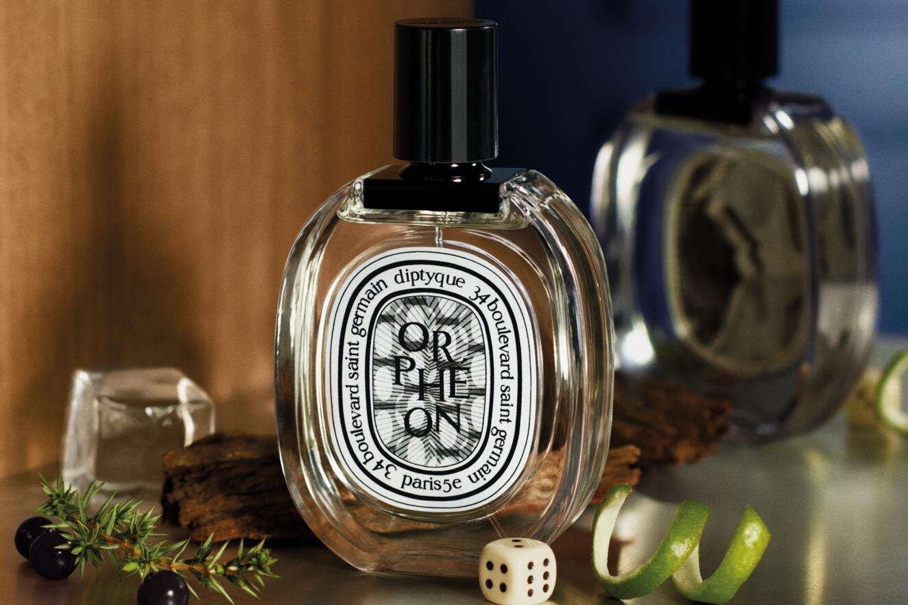 ゲランが贈る、ワードローブのためのフレグランス「オー デ カシミア