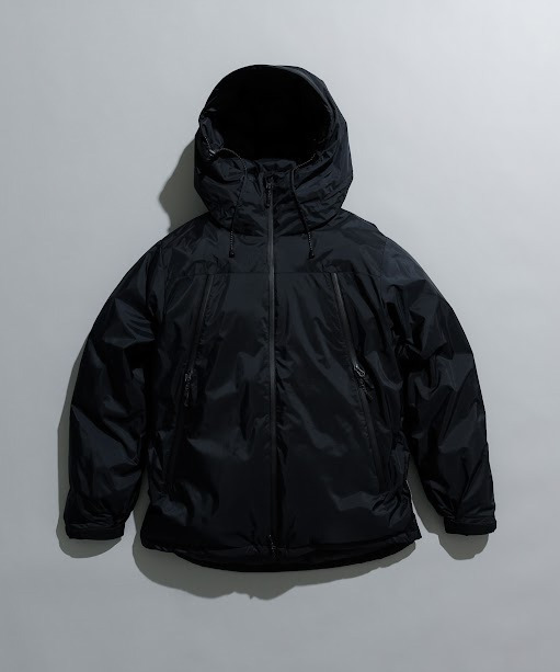 写真3/16｜ナンガ×アーバンリサーチのコラボダウンジャケット、マット