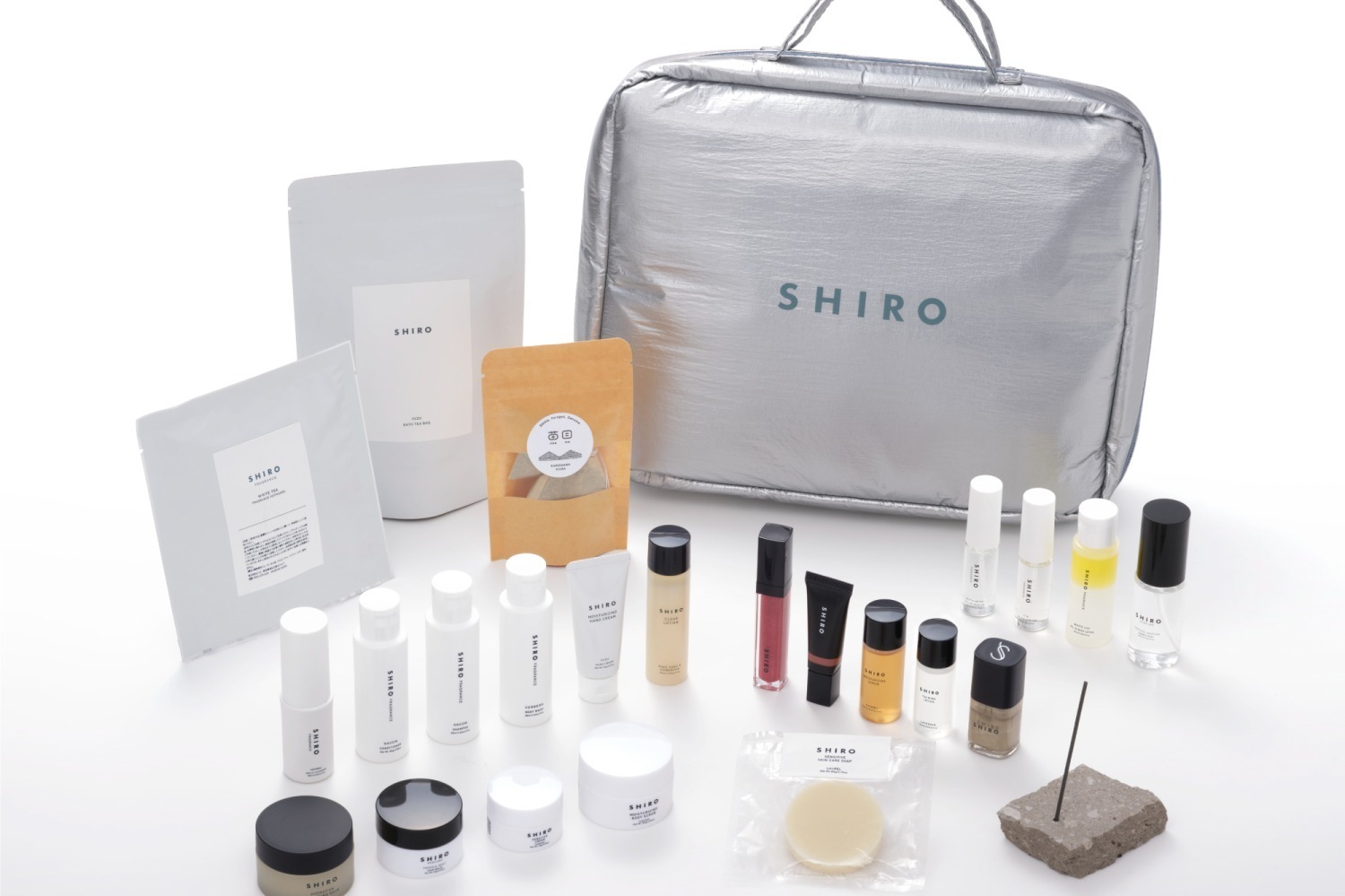 SHIRO24年クリスマスコフレ、“豪華24製品入り”ラメポーチ付き