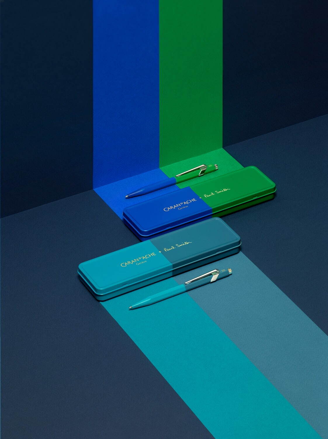 ポール・スミス“鮮やかツートーンカラー”のボールペン、文具ブランド