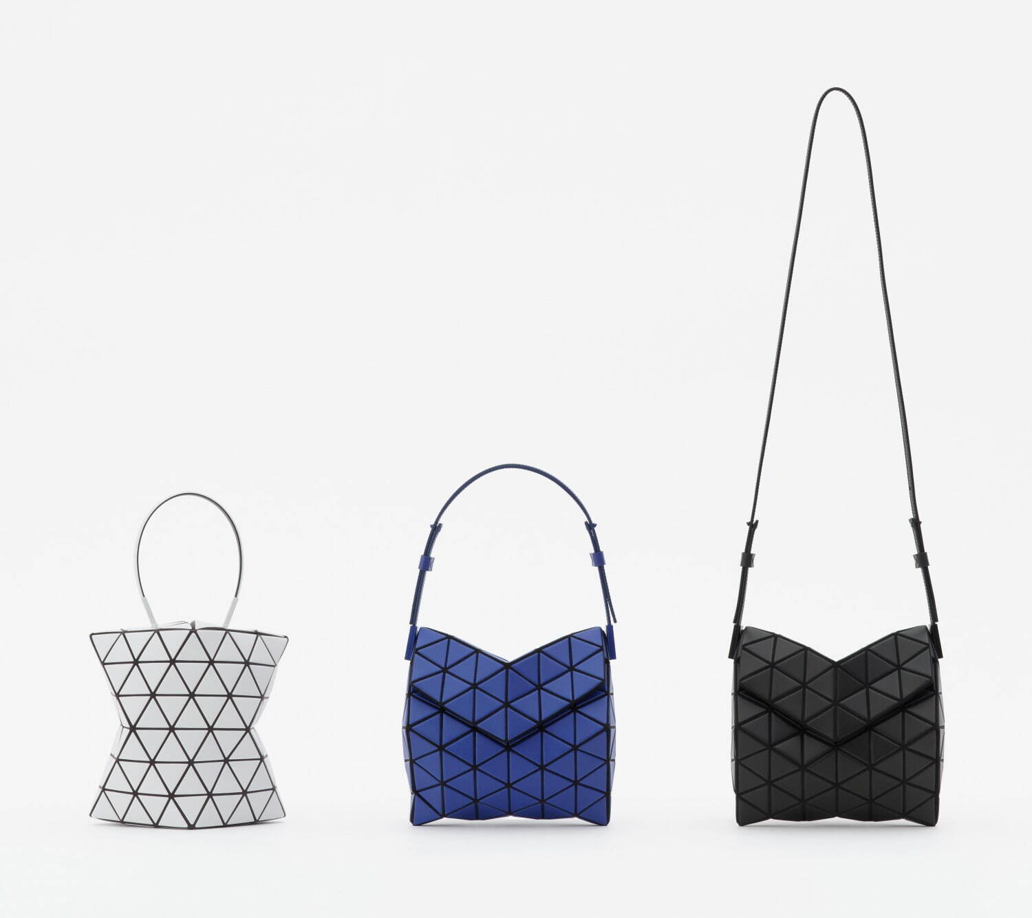 BAO BAO ISSEY MIYAKE 24年5月新作バッグ、異素材4種を合わせた上品
