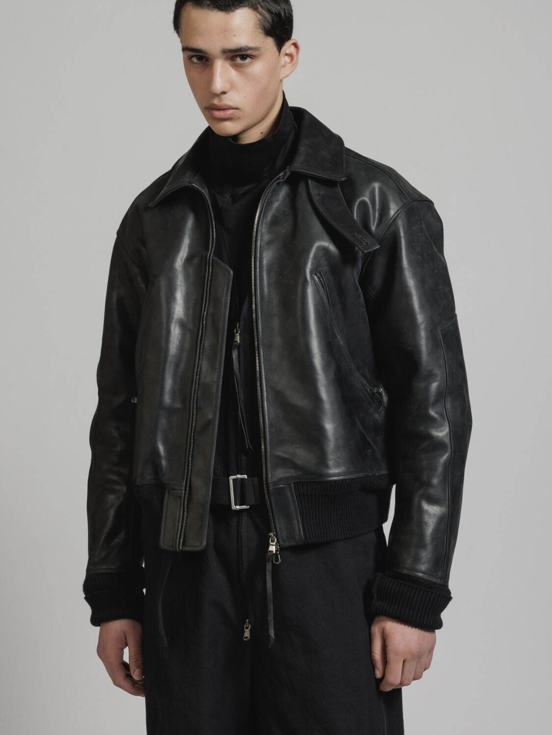 ザ ヴィリディアン24年秋冬レザーアイテム、しっとり上質なホース