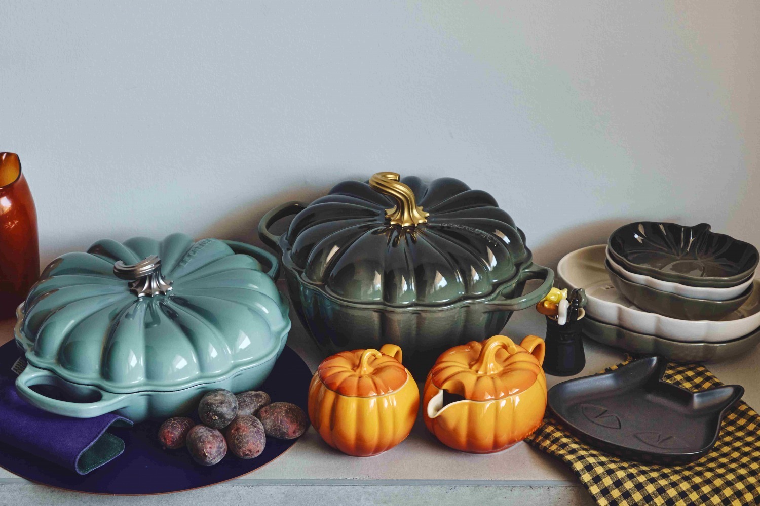 ル・クルーゼ パンプキン型 両手鍋 楽天市場】【限定品】 Le Creuset