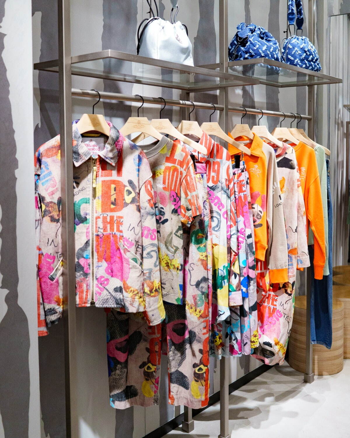 ヴィヴィアン・ウエストウッド」ラフォーレ原宿店がリニューアル、限定