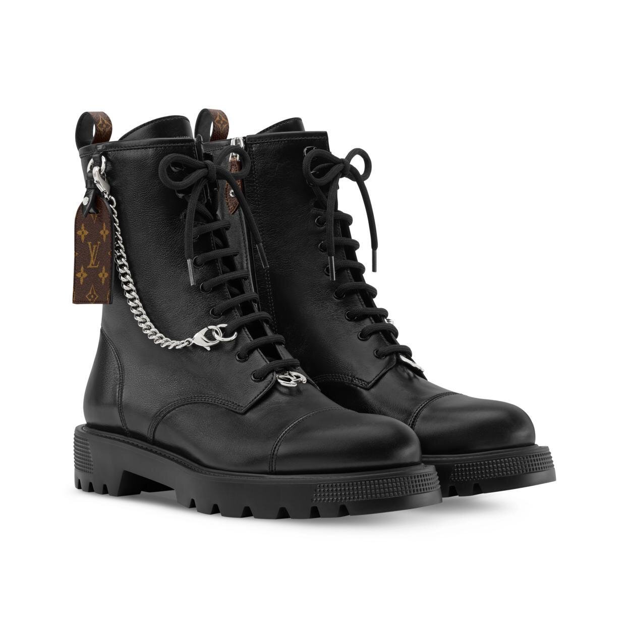 ルイ・ヴィトン、ゴールドの“LVロゴ”やラゲージタグ付きのウィメンズ