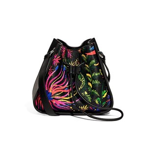 3.1 フィリップ リムの新バッグ「ソレイユ」ミニバケットドロー