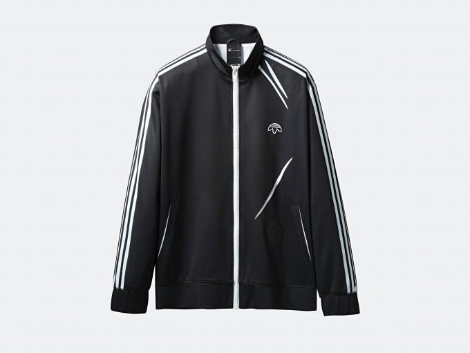 アディダス オリジナルス×アレキサンダー ワン第3弾コラボ、製造時の