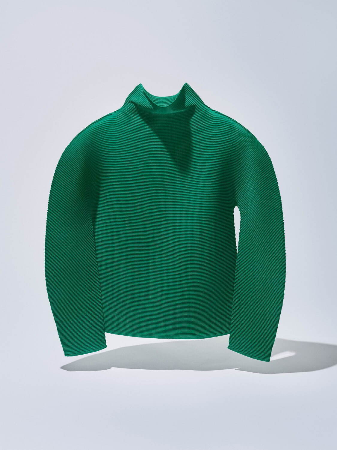 ISSEY MIYAKE プリーツ加工 ハイネック トップス イッセイミヤケ