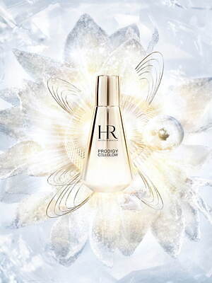 ヘレナ ルビンスタイン23年春コスメ「プロディジー CELグロウ」美容液