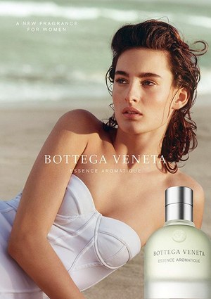 ボッテガ・ヴェネタ新フレグランス - 夏のバカンスが香る「エッセンス