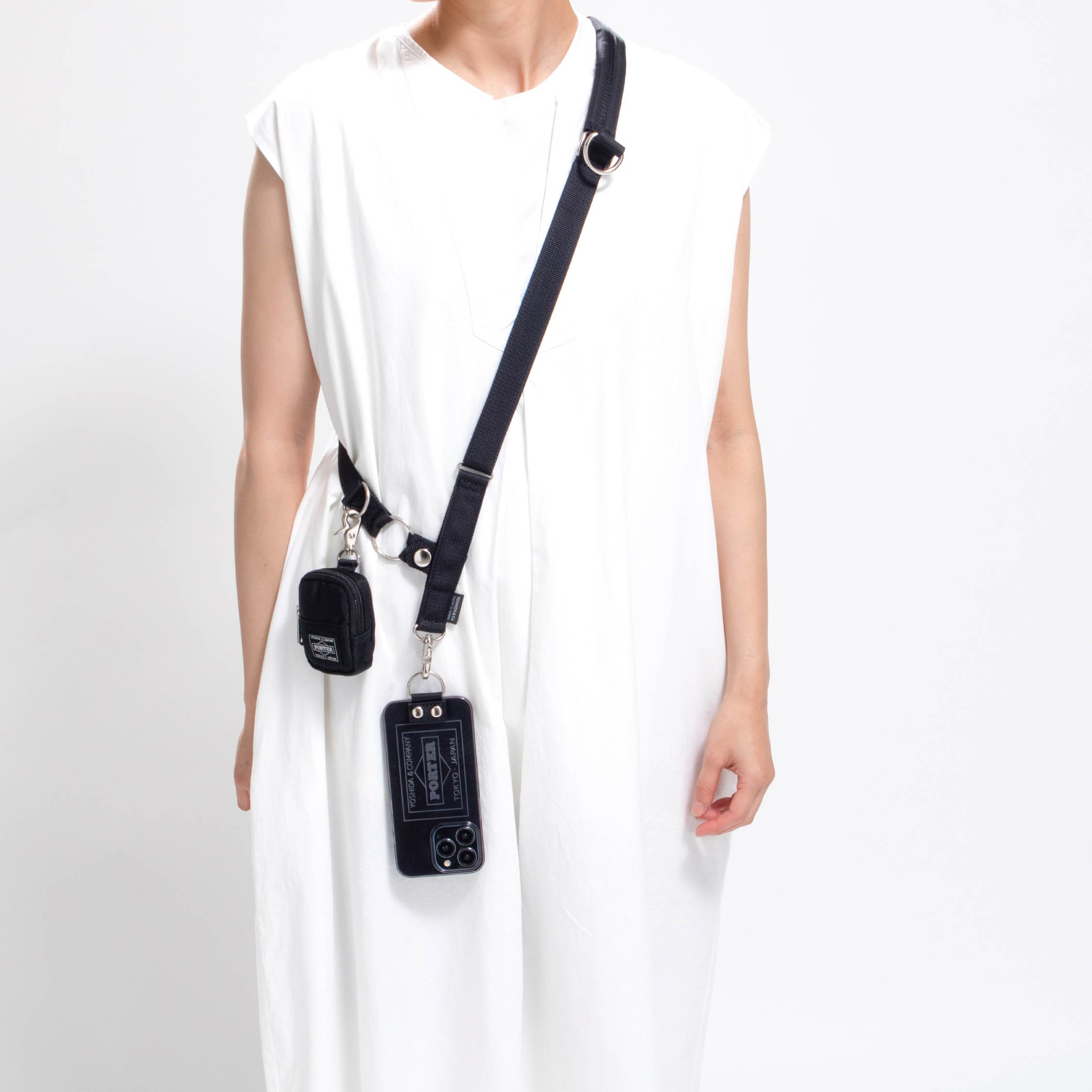 ポーターからiPhone用ショルダーストラップが登場、ケース部分には