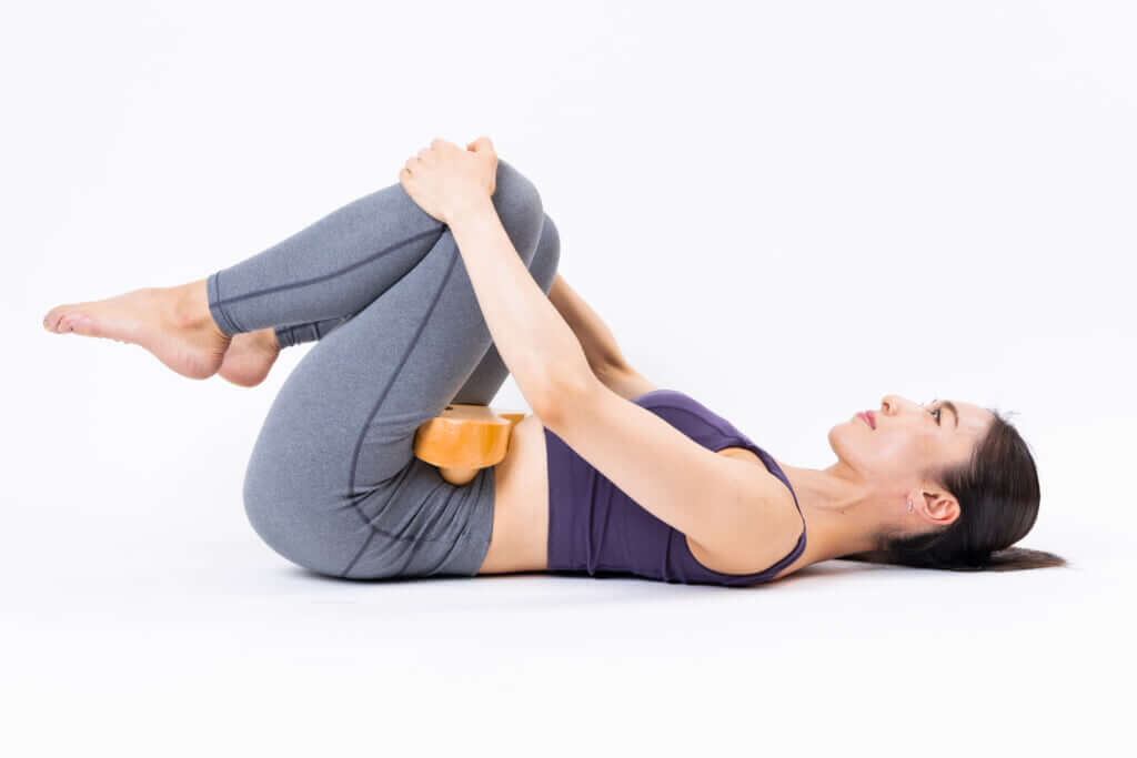 トレーニングの効果を最大化！プロも愛用する「骨盤職人」で疲労回復