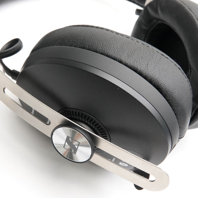 SENNHEISER MOMENTUM Wireless Black [M3AEBTXL Black] 中古