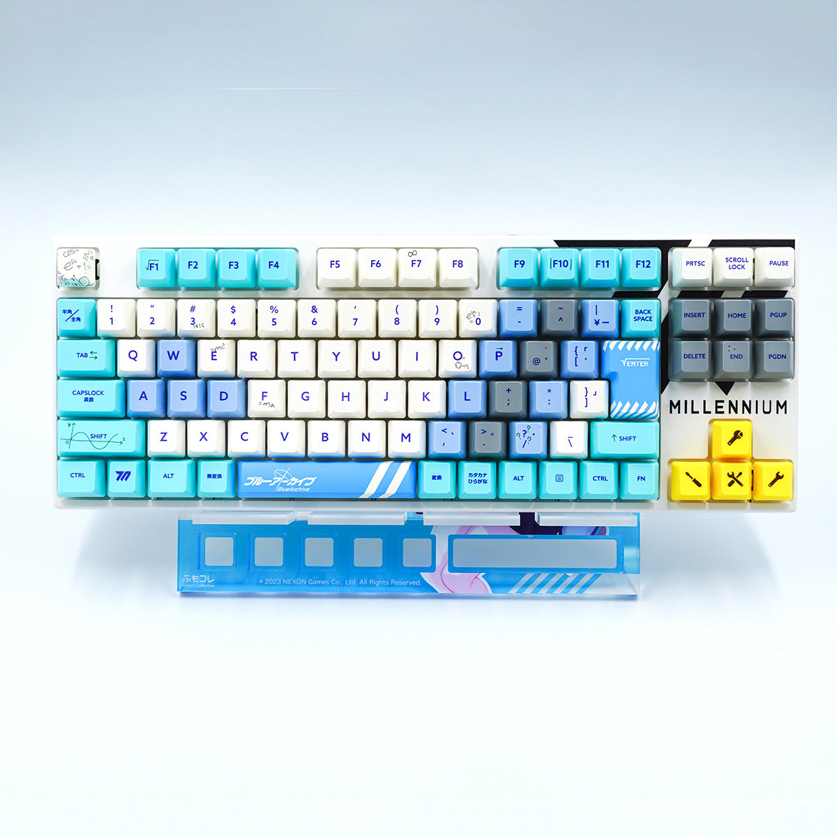 ふもコレ×ブルーアーカイブ キーボードスタンド ユウカ｜ふもコレ(Fumo