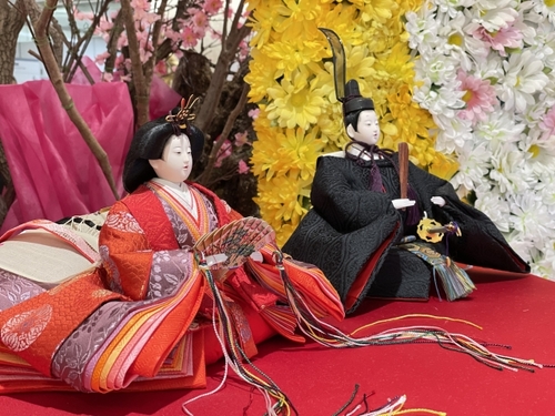 京雛ってどんなお雛様？関東雛と比較して解説 | 株式会社ふらここ
