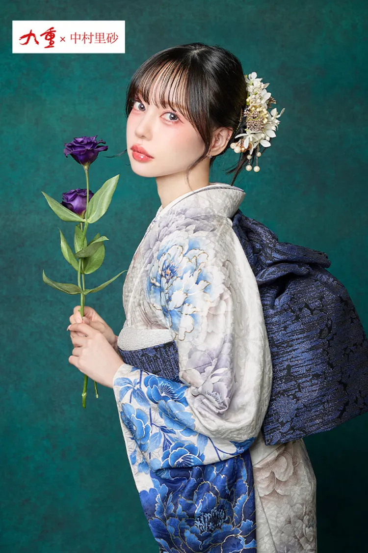 九重×中村里砂ブランド振袖ネットレンタル 白青 菊柄 大柄 きれいめ