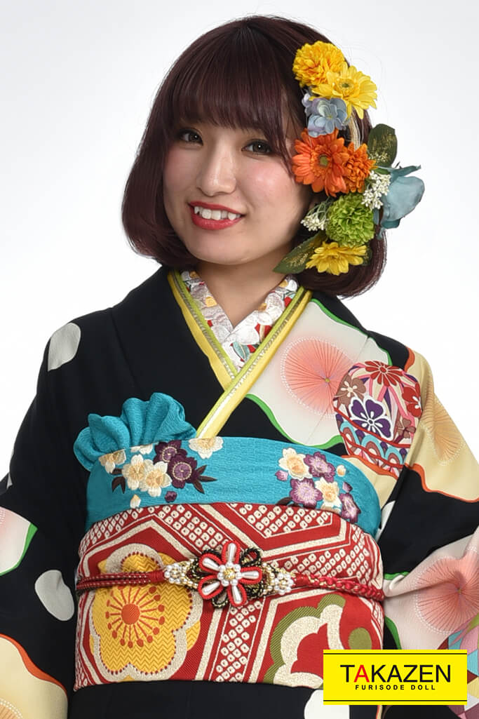 格安レトロ 黒/黄/赤 和柄 大正ロマン振袖ネットレンタル 個性的