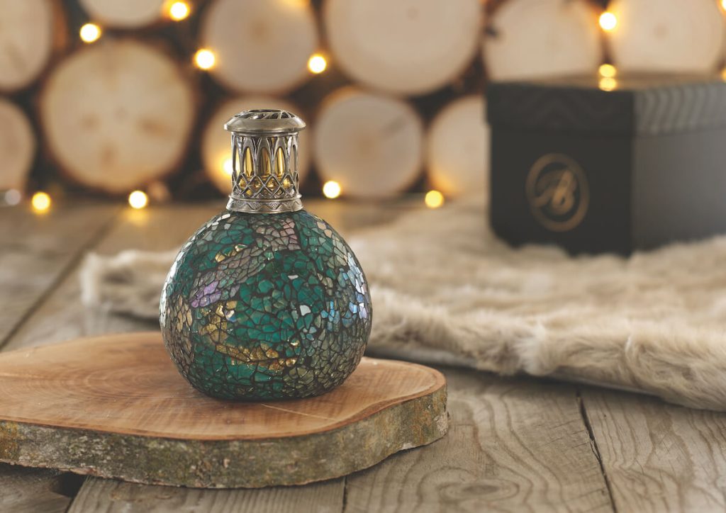 アシュレイ＆バーウッド 空気を清浄する「香り」フレグランスランプ