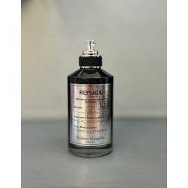 Maison Margiela Replica Flying