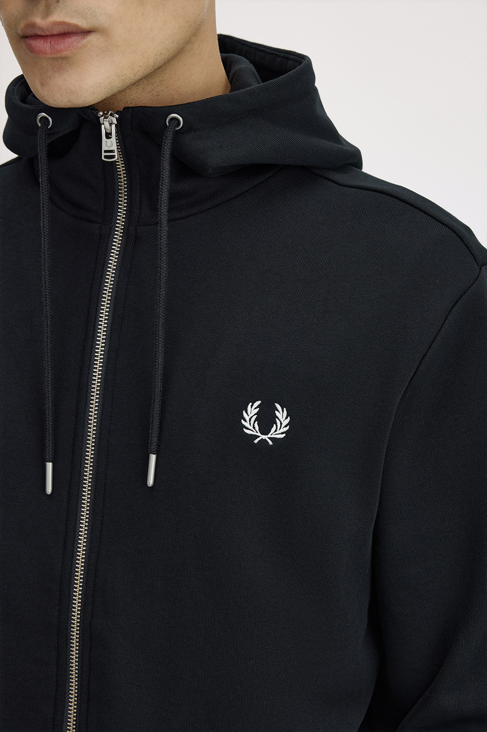 Hooded Zip Through Sweatshirt(S 198：BLACK): | FRED PERRY JAPAN