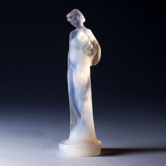 1912年「裸婦」《ギャルリーオルフェ》