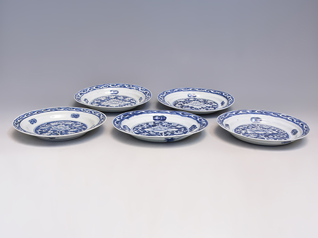 古染付花文中皿5枚 桐箱 明末～清初 懐石向付に | 古美術ささき